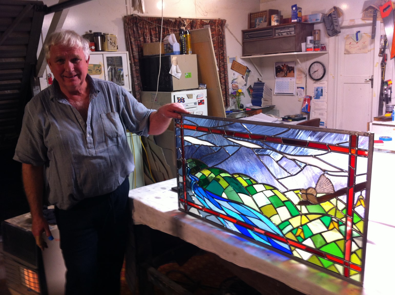 Glass outlet cutting hobby